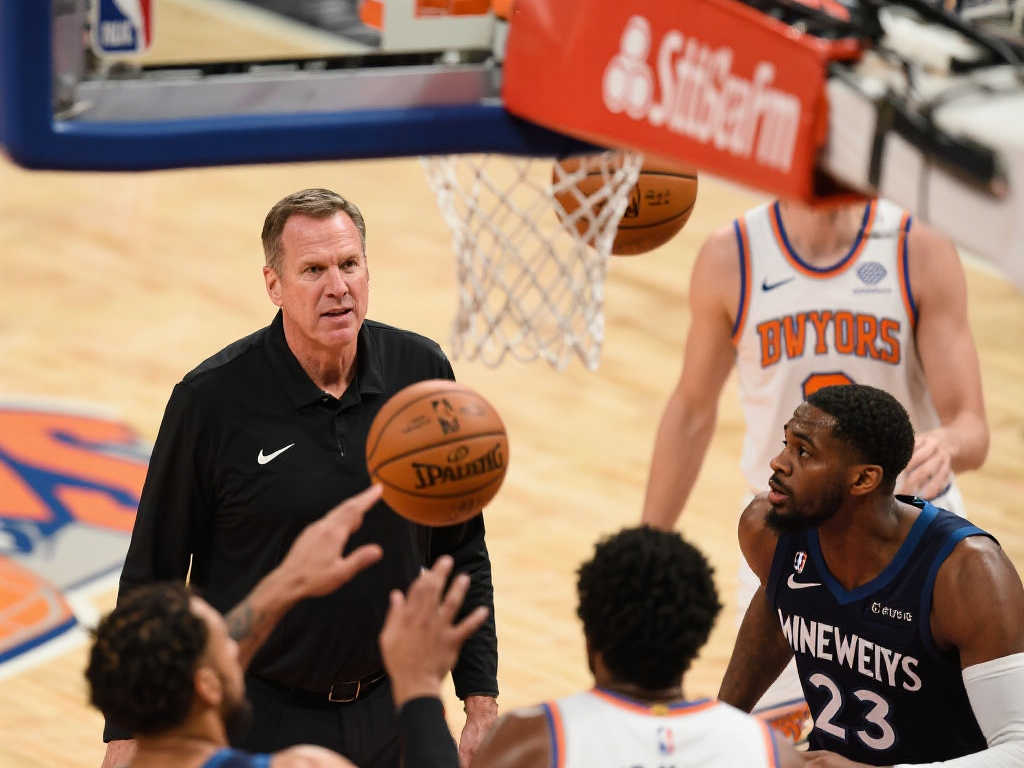 地掌控中场 地掌控中场